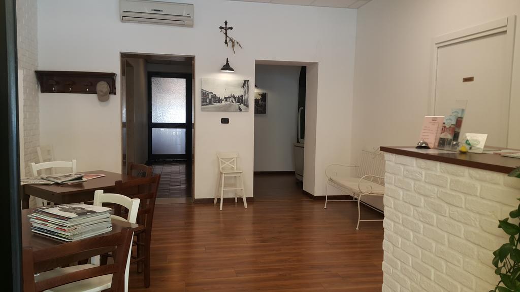 Albergo Pizzeria Sole San Giovanni Lupatoto Exterior photo